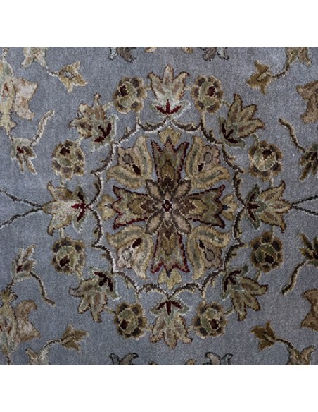 persian-handmade-rug