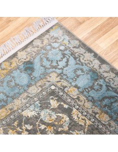 Handmade Tabriz Rug 2
