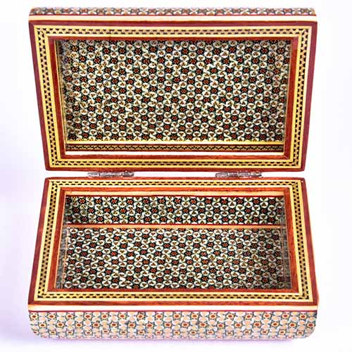 internal-view-inlaid-jewelry-box