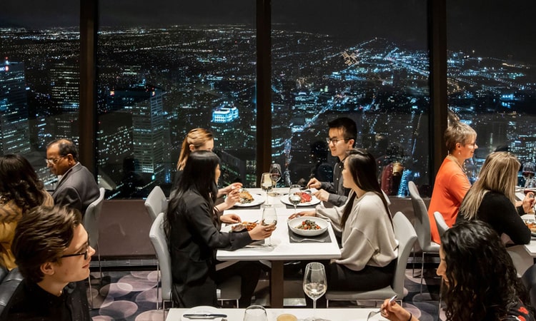  360 restaurant in toronto