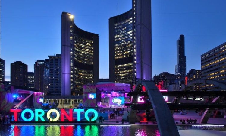  toronto city hall