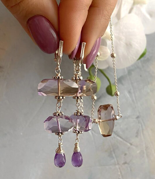 crystal-necklace-and-earrings