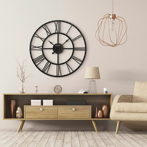 big wall clock