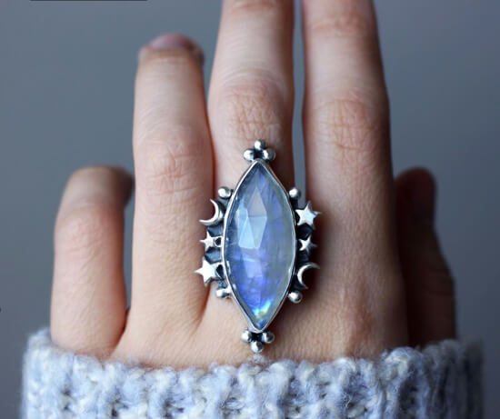 blue moonstone ring