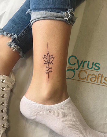 Elegant foot tattoos 