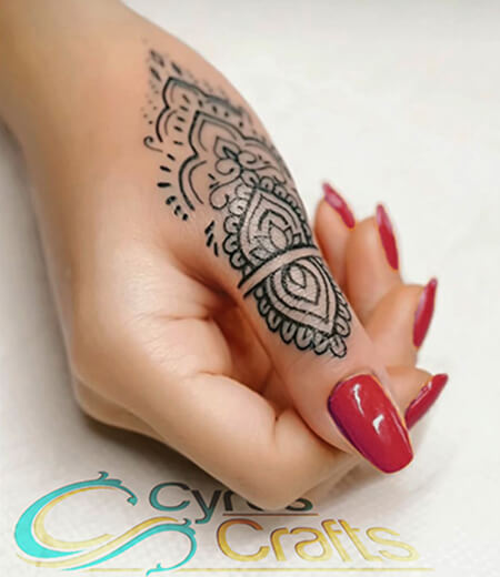 pretty finger tattoos for women