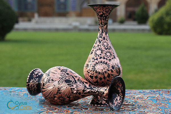 Decorative pots and vases made from copper by modern engraving technique