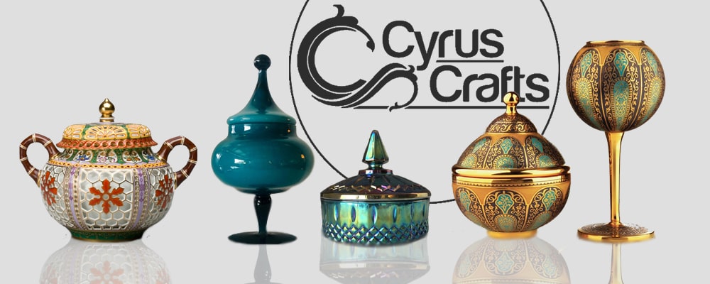 Different types of decorative dishes