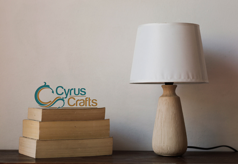 desk and table lamp
