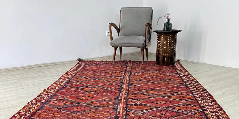 buy traditional kilim rugs