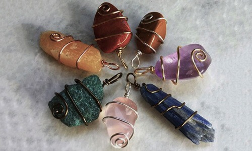 A Complete Guide to Chakra Stones